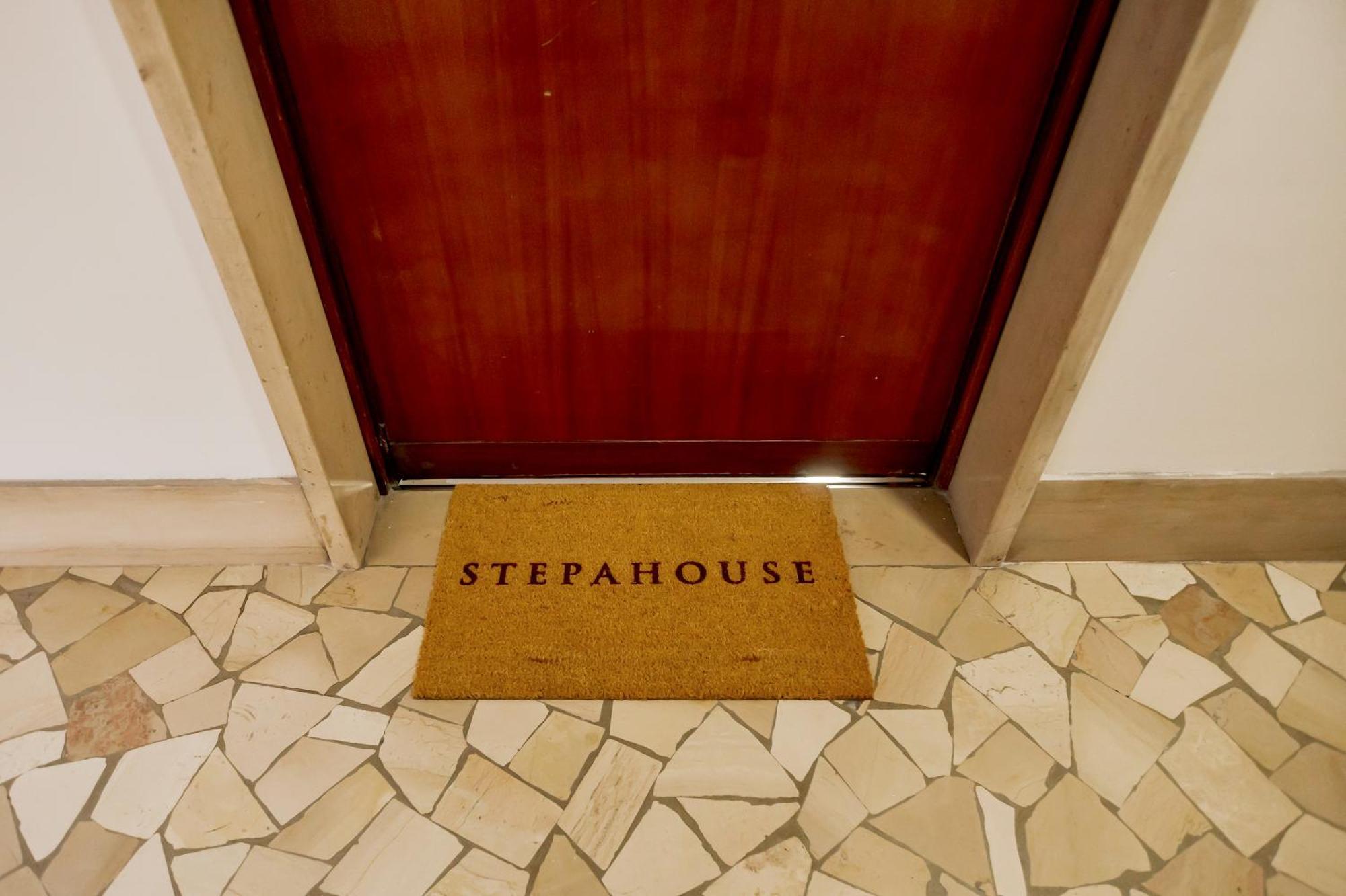 Stepahouse Zona San Paolo Elegante Bilocale A 2 Minuti Dalla Metro B Appartamento Roma